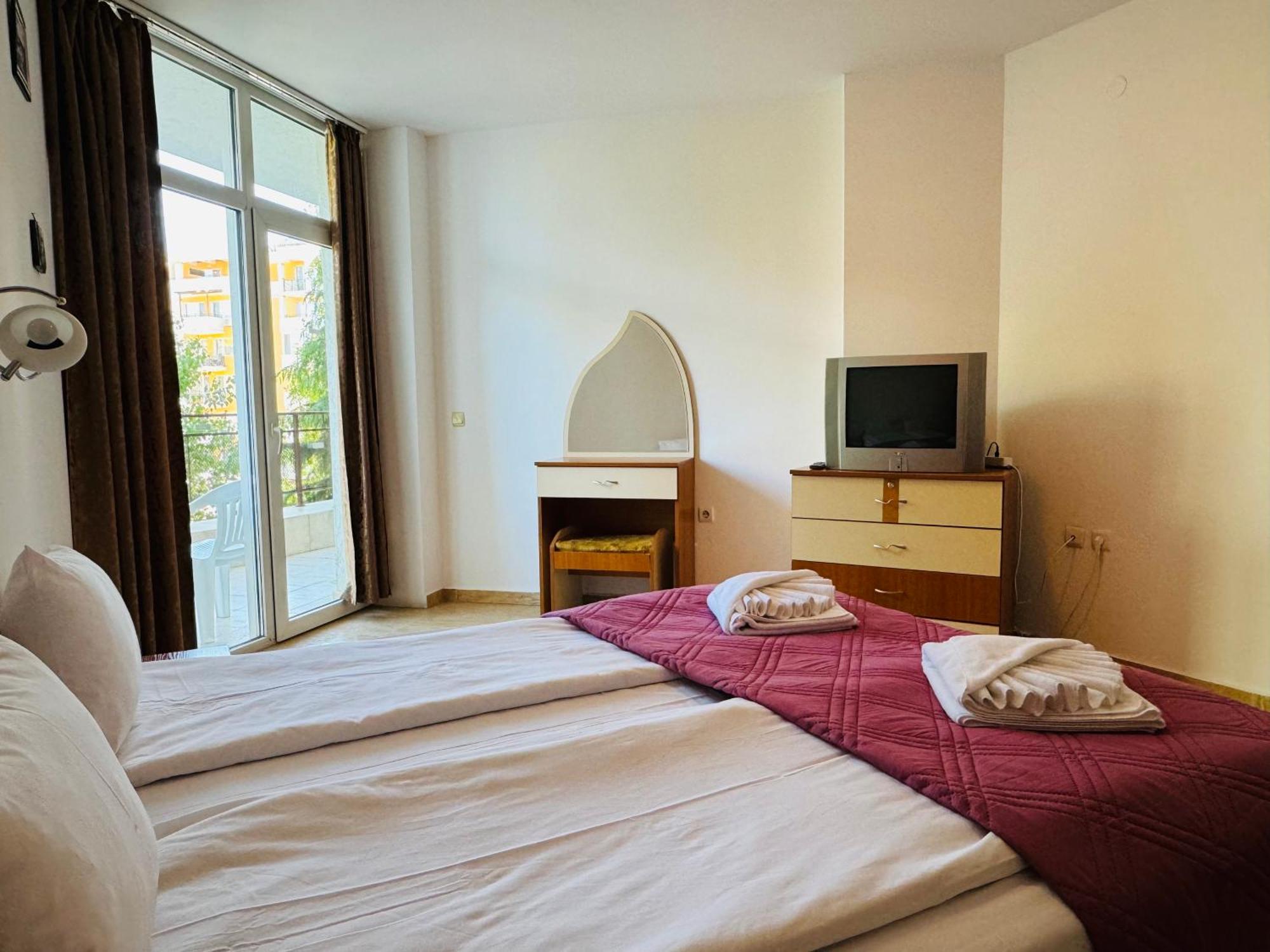 Sun Village B 320 Apartment Слънчев бряг Екстериор снимка
